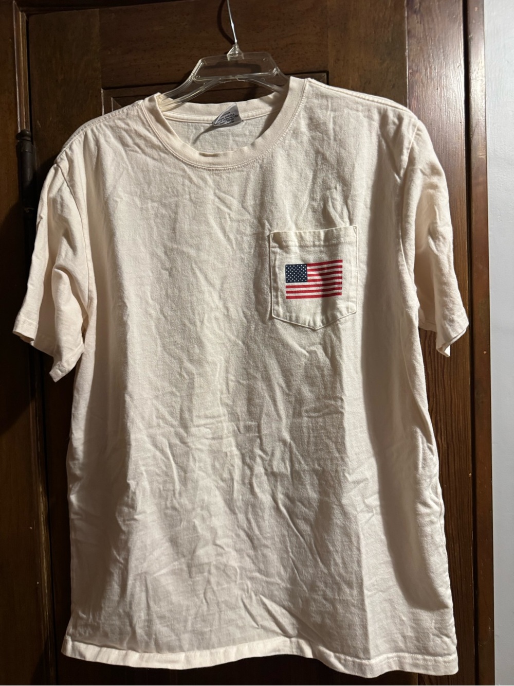 Living Fully Co. by Mallory Ervin USA pocket tee. Size LG unisex 🇺🇸